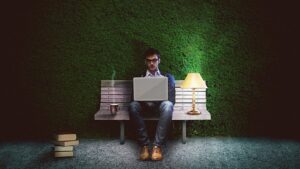 Read more about the article Pracoholizm – jak rozpoznać, przyczyny i skutki